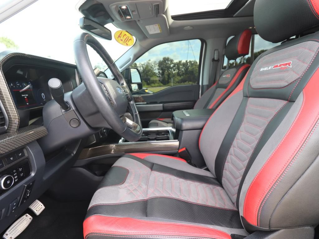 Used 2024 Ford F250 Lariat w/ Lariat Ultimate Package AWD/4WD image 2
