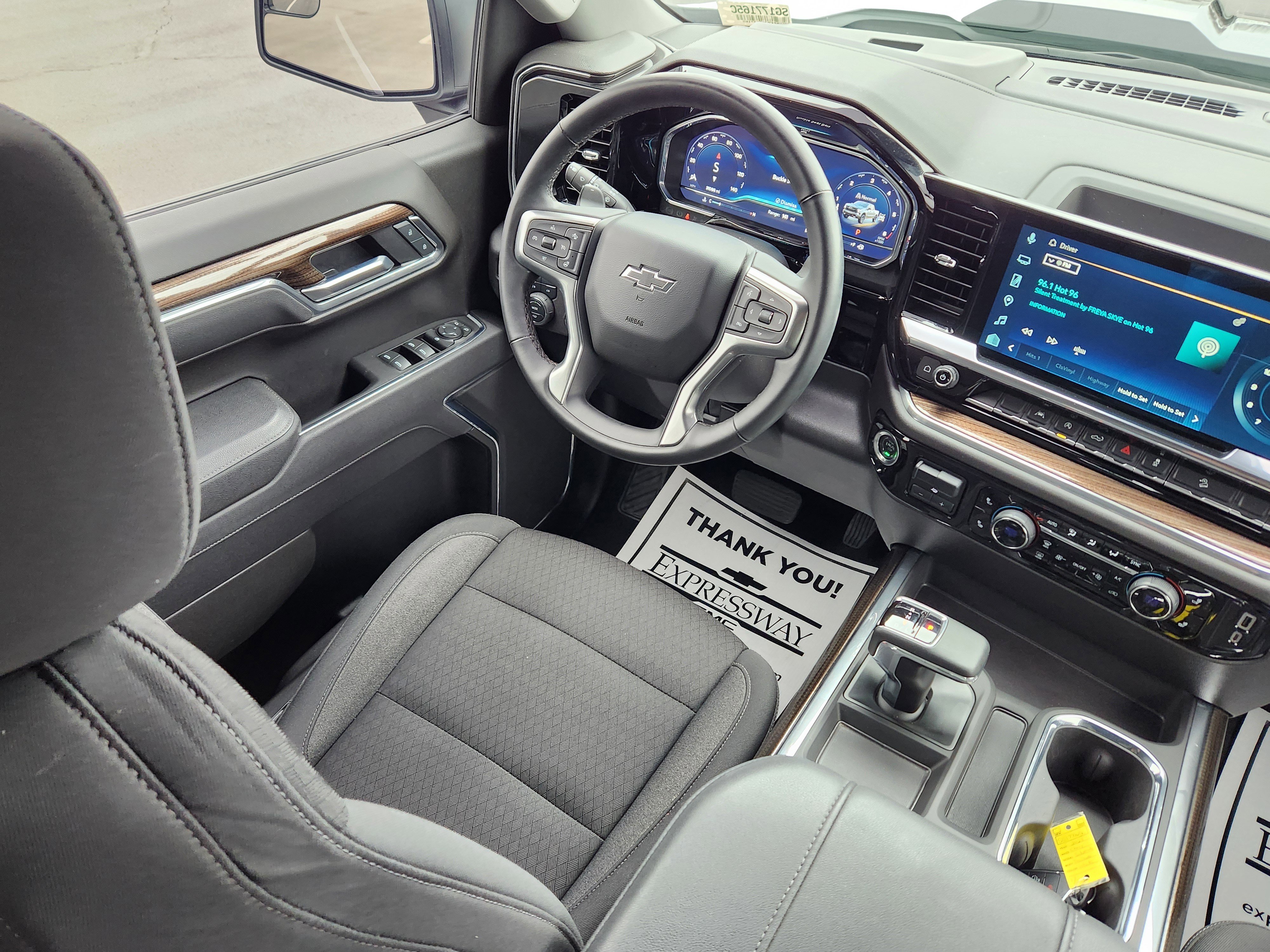 Used 2025 Chevrolet Silverado 1500 LT Trail Boss image 14