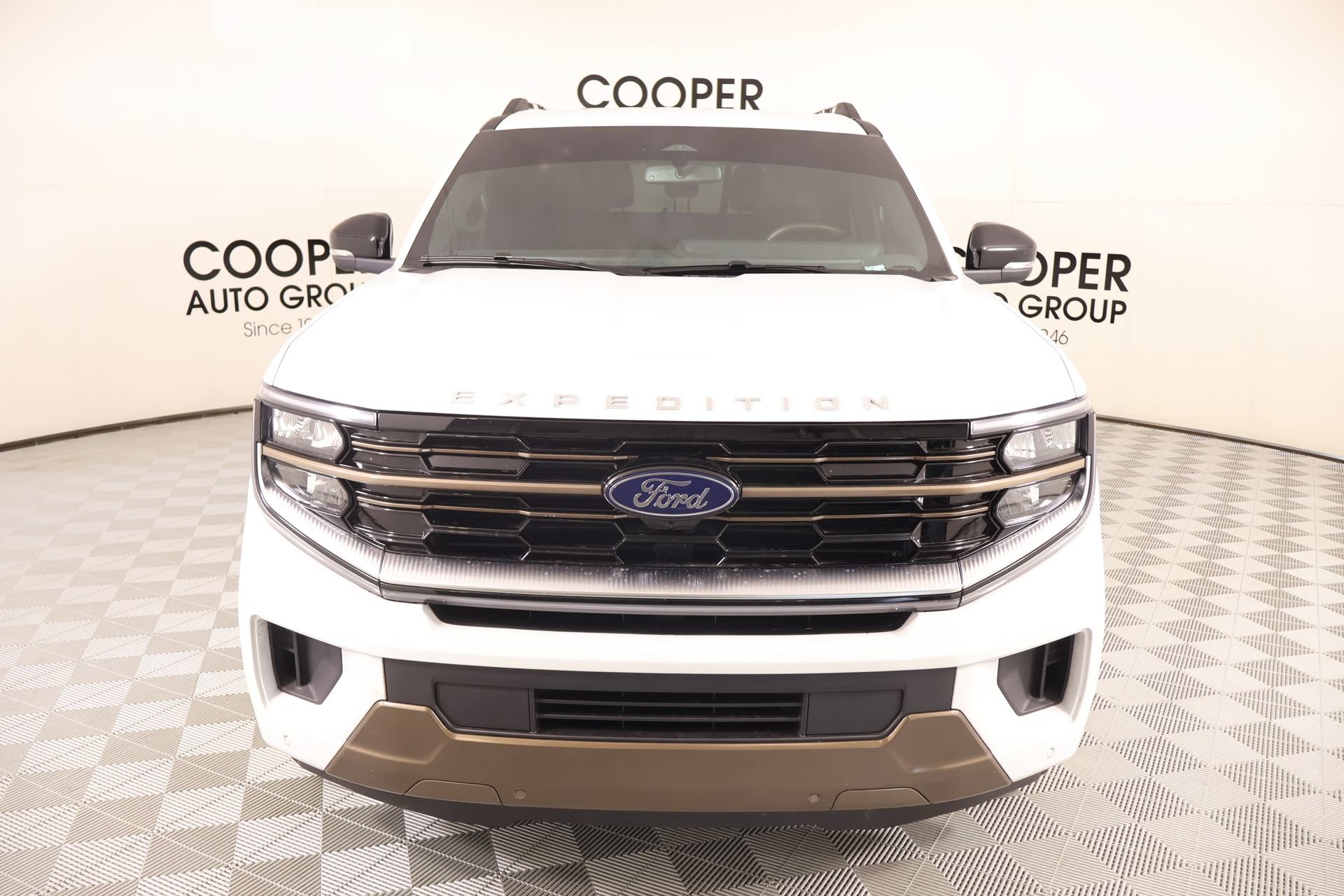 Used 2026 Ford Expedition King Ranch AWD/4WD image 9