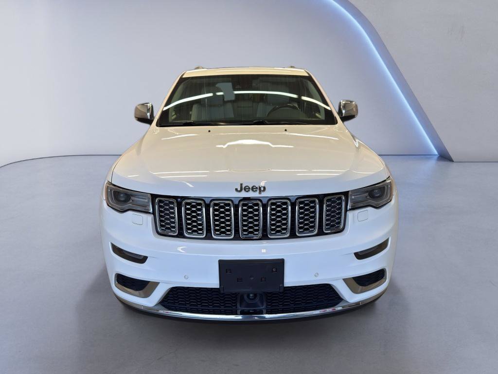 Used 2018 Jeep Grand Cherokee Summit AWD/4WD image 2