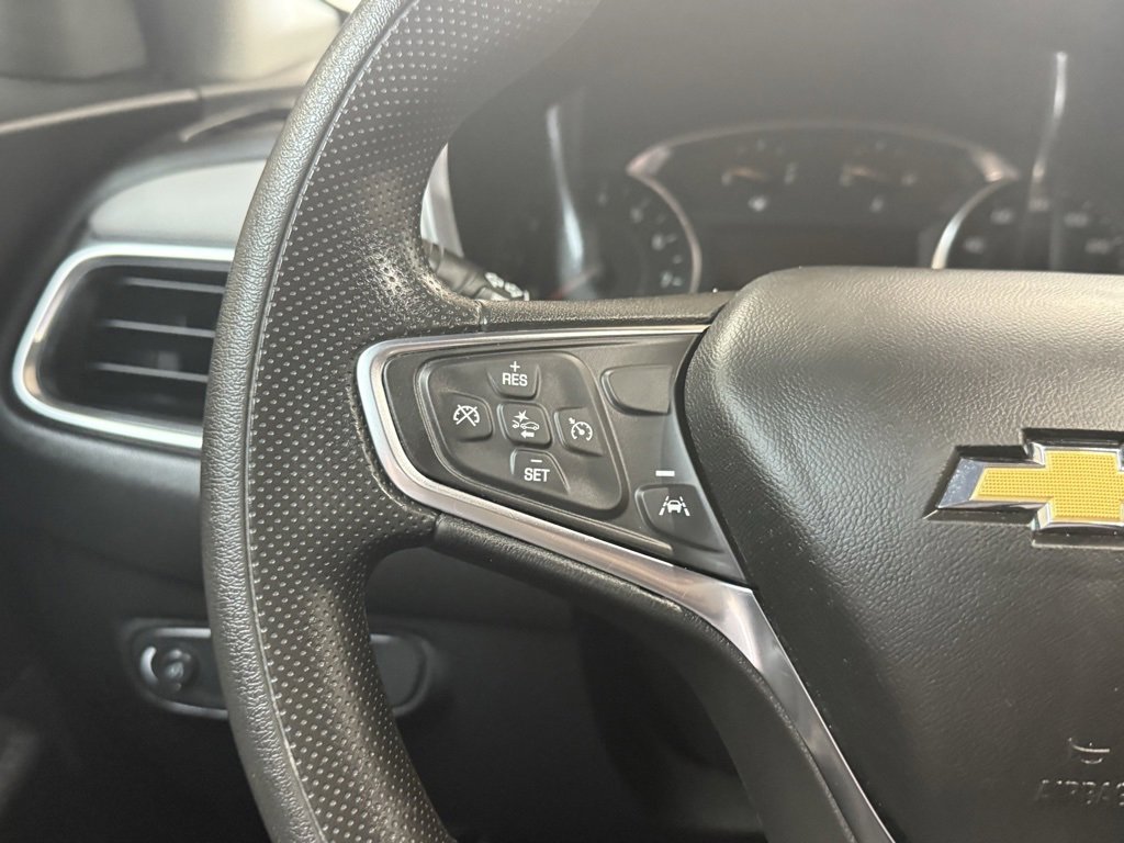 Used 2024 Chevrolet Equinox LS w/ LS Convenience Package image 19