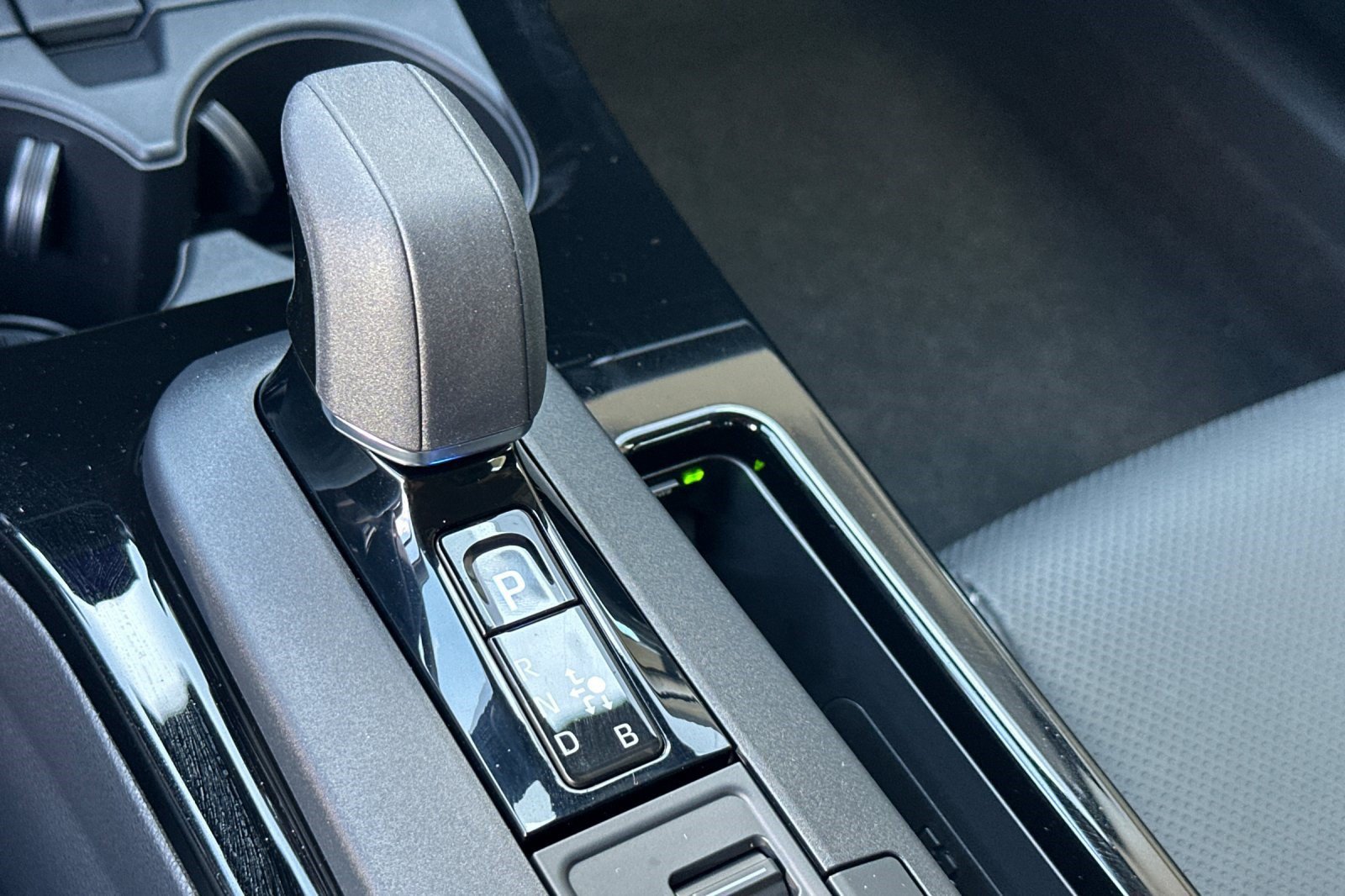 New 2027 Toyota Prius Plug-In Hybrid FWD image 17