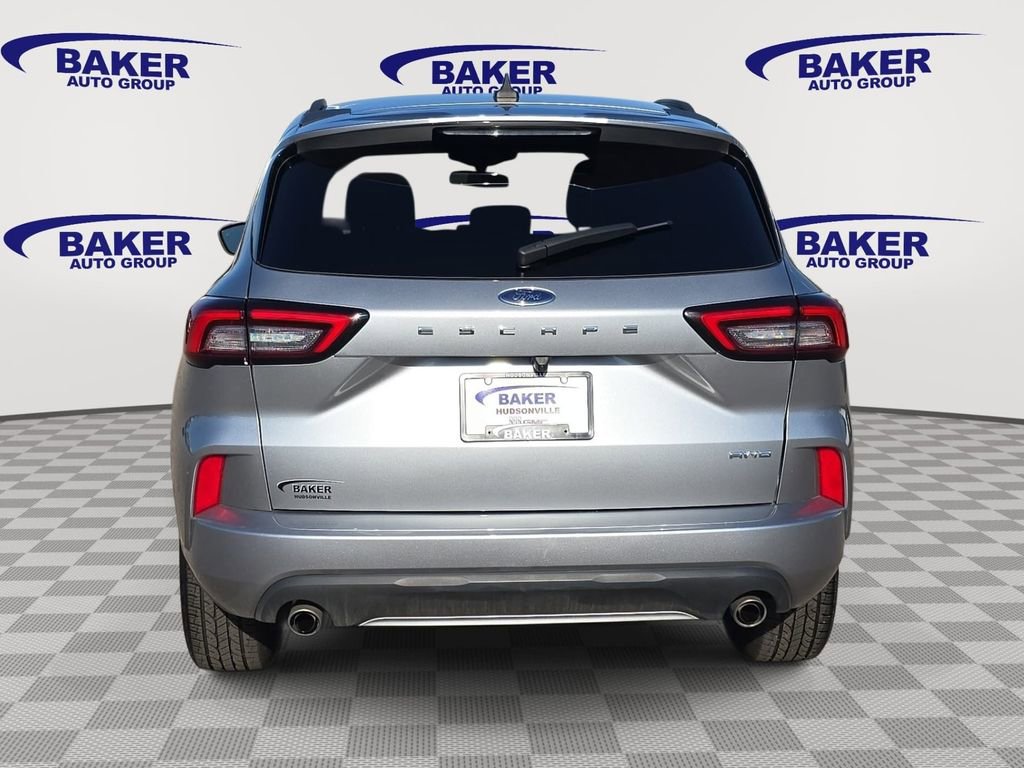 Used 2023 Ford Escape ST-Line AWD/4WD image 6