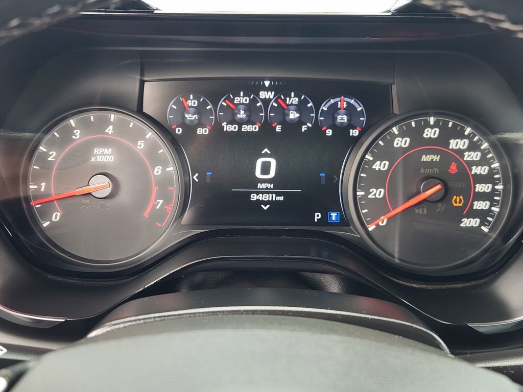 Used 2020 Chevrolet Camaro SS RWD image 11