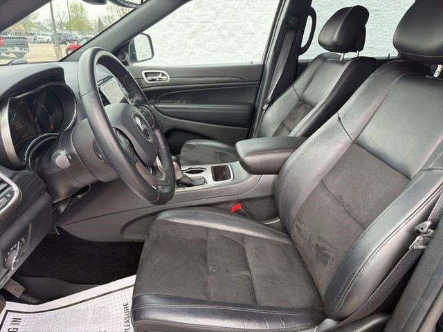 Used 2022 Jeep Grand Cherokee Laredo X image 12