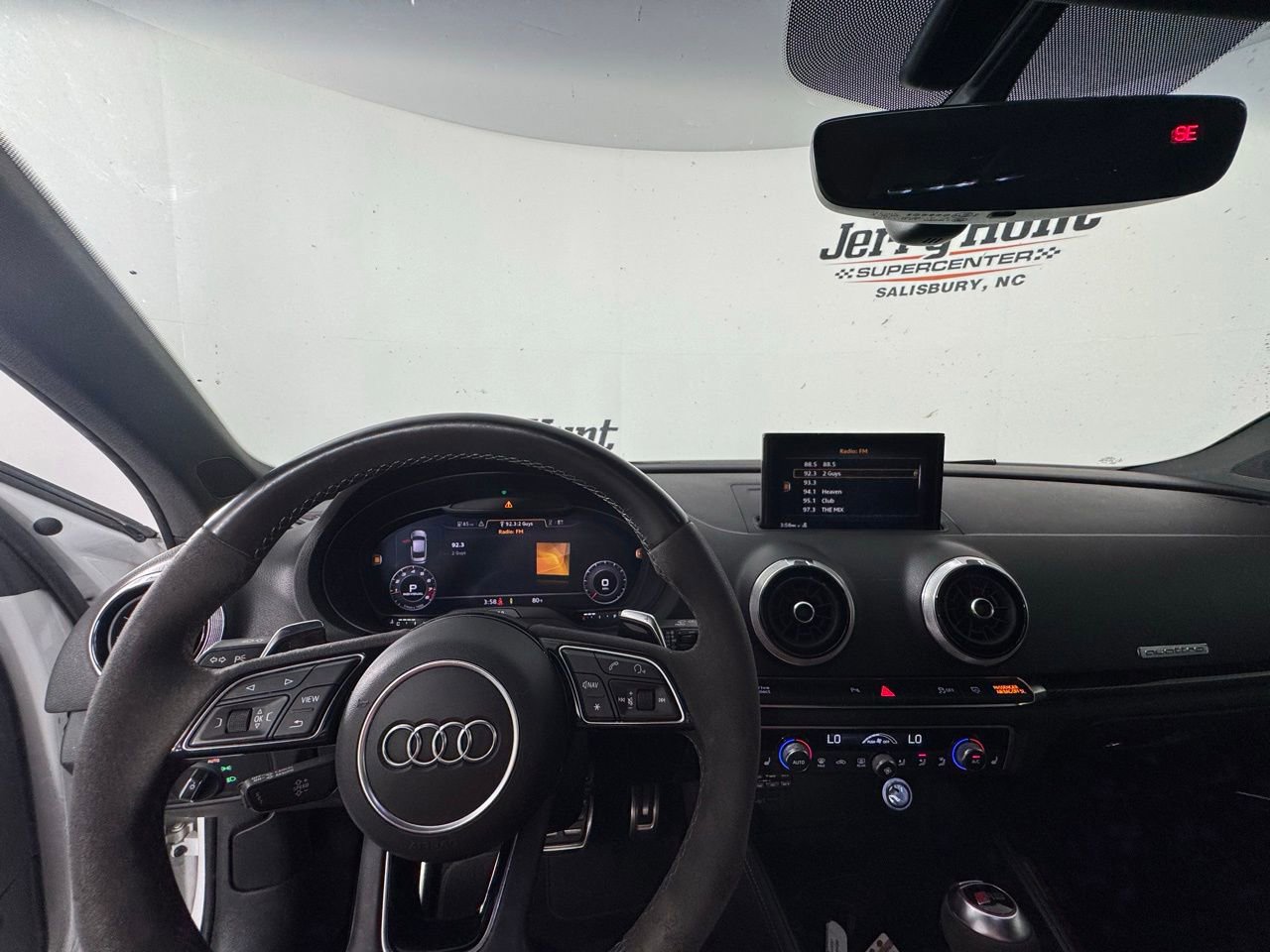 Used 2018 Audi RS 3 image 2