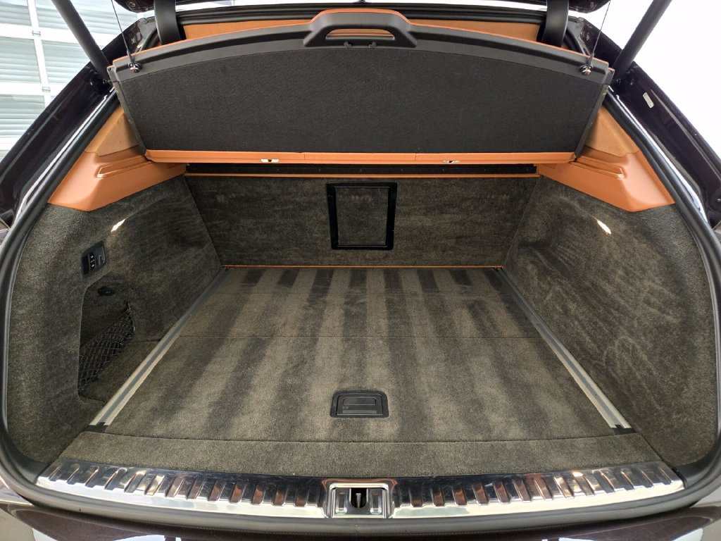 Certified 2023 Bentley Bentayga Speed AWD/4WD image 21