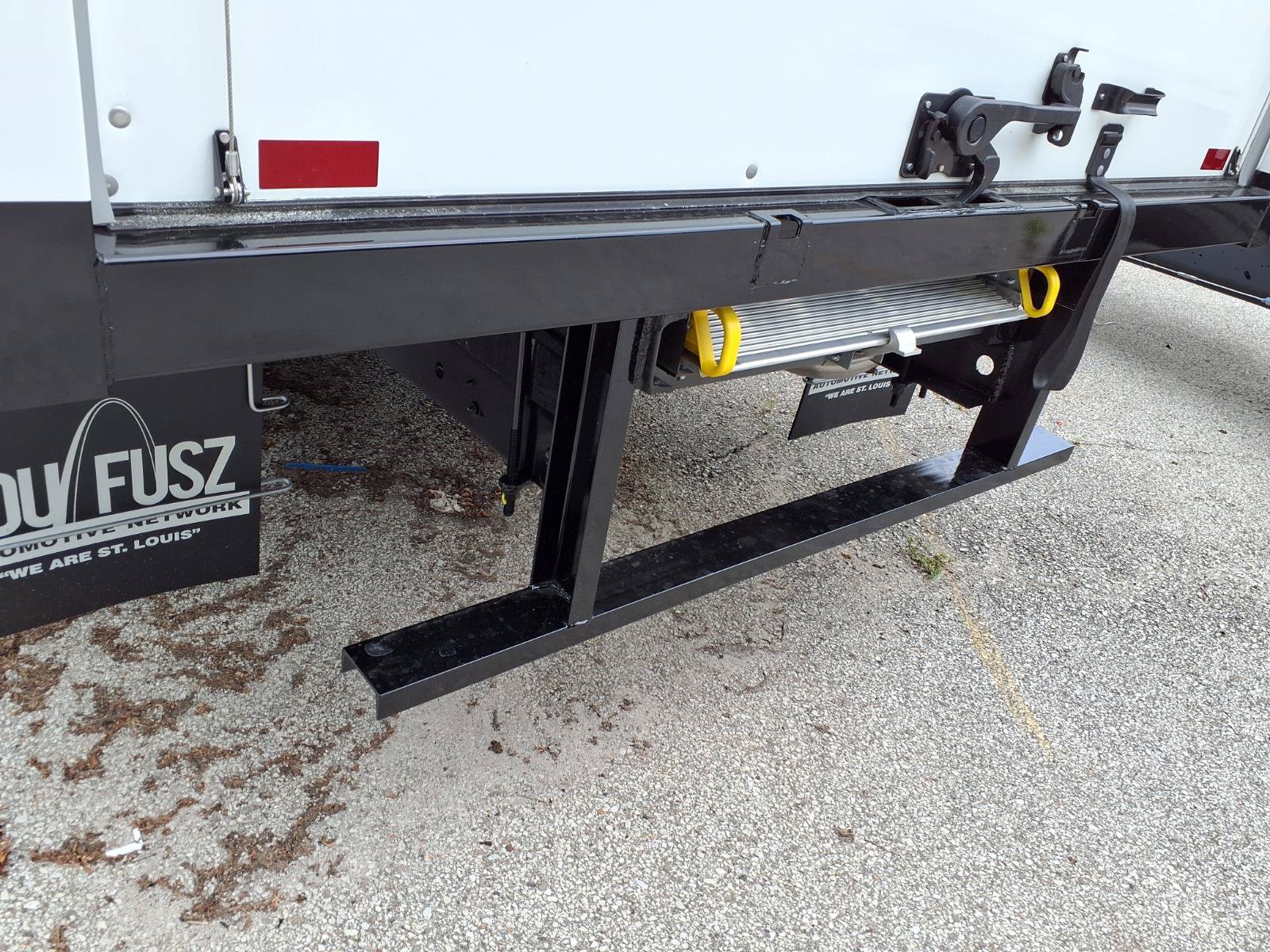 New 2026 GMC Savana 3500 w/ Power Convenience Package RWD image 19