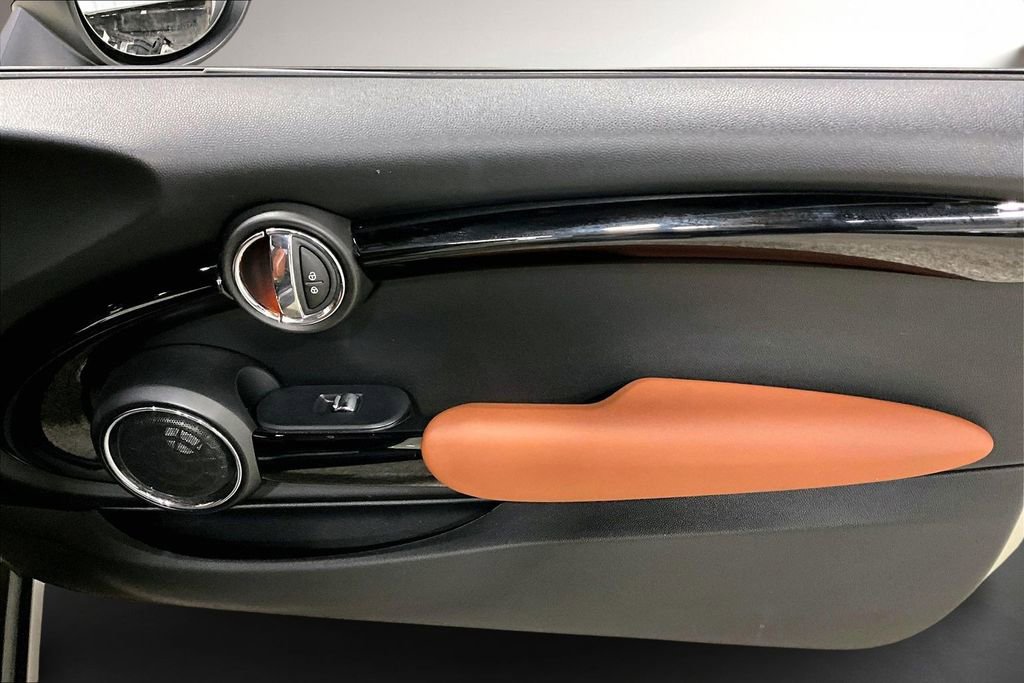 Used 2019 MINI Cooper S w/ Storage Package image 27