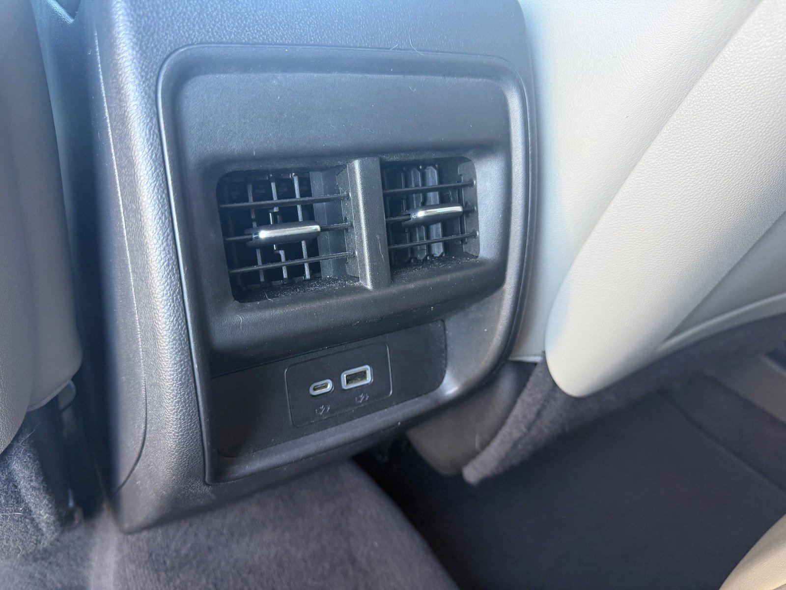 Used 2020 Cadillac XT4 Premium Luxury w/ Driver Awareness Package image 24