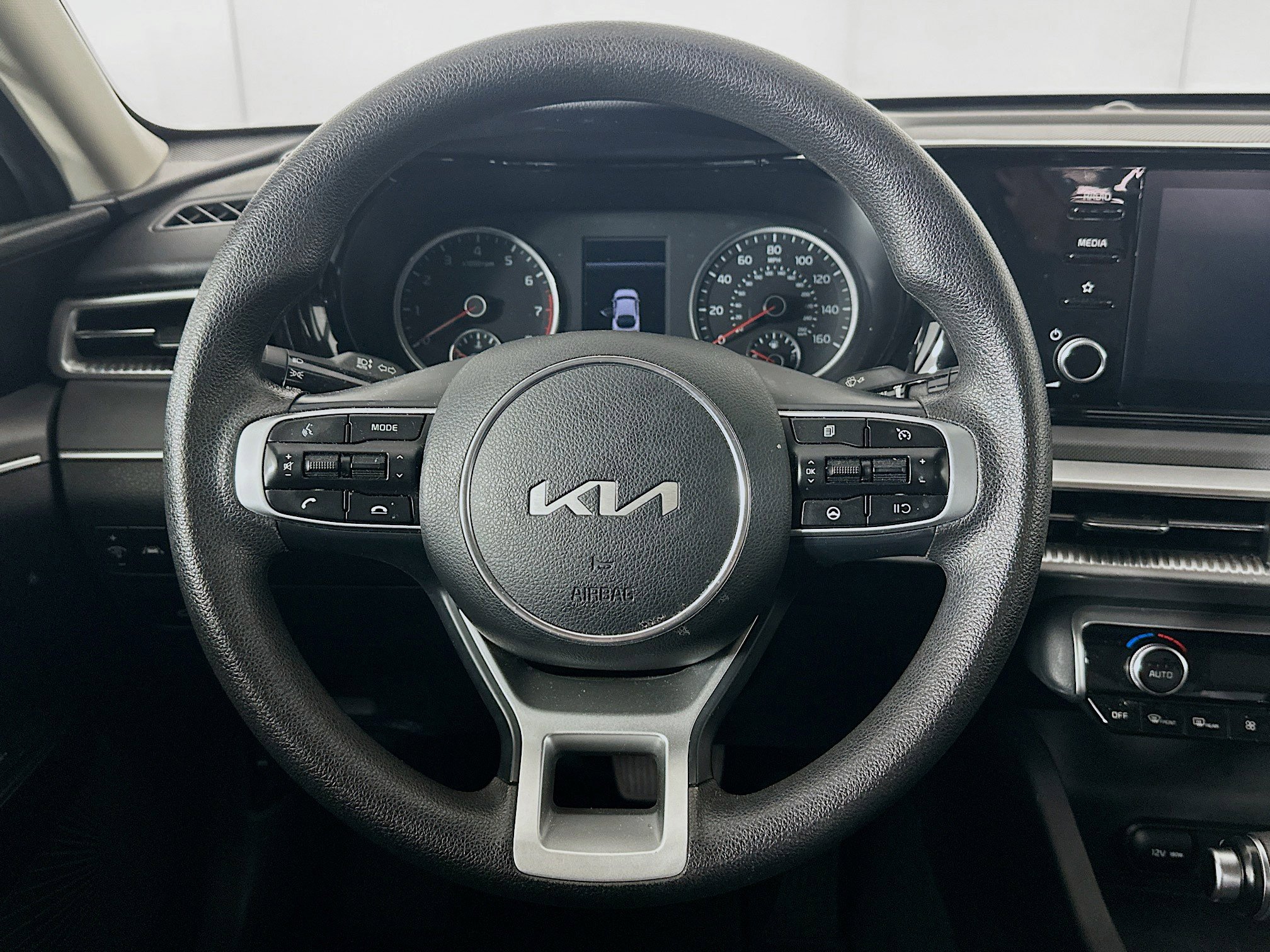 Used 2024 Kia K5 LXS FWD image 18