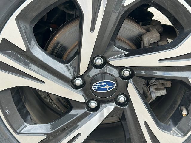 Used 2024 Subaru Crosstrek 2.0i Premium AWD/4WD image 32