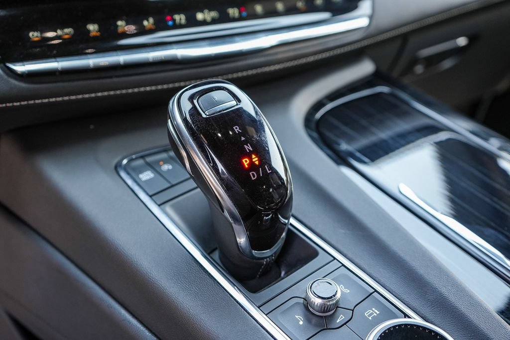 Used 2024 Cadillac Escalade Sport AWD/4WD image 21