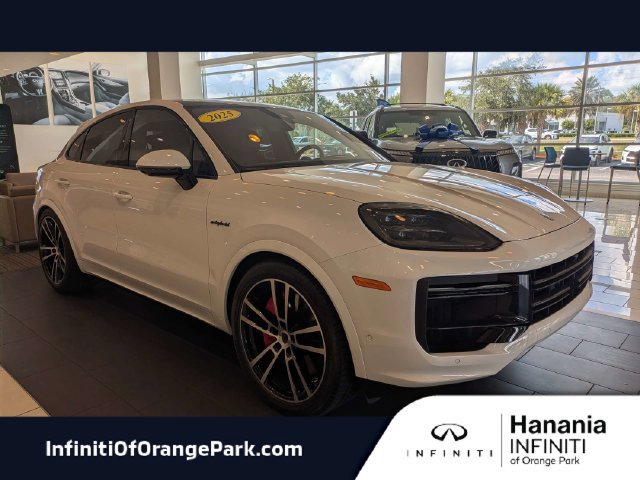 Used 2025 Porsche Cayenne Turbo