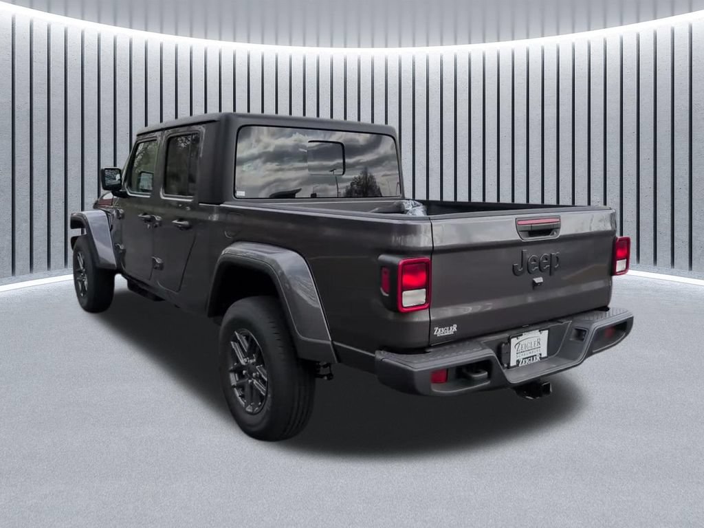 New 2026 Jeep Gladiator Sport AWD/4WD image 11