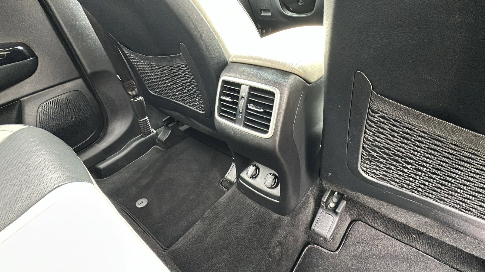 Used 2019 Kia Sportage EX w/ EX Sport Appearance Package AWD/4WD image 25