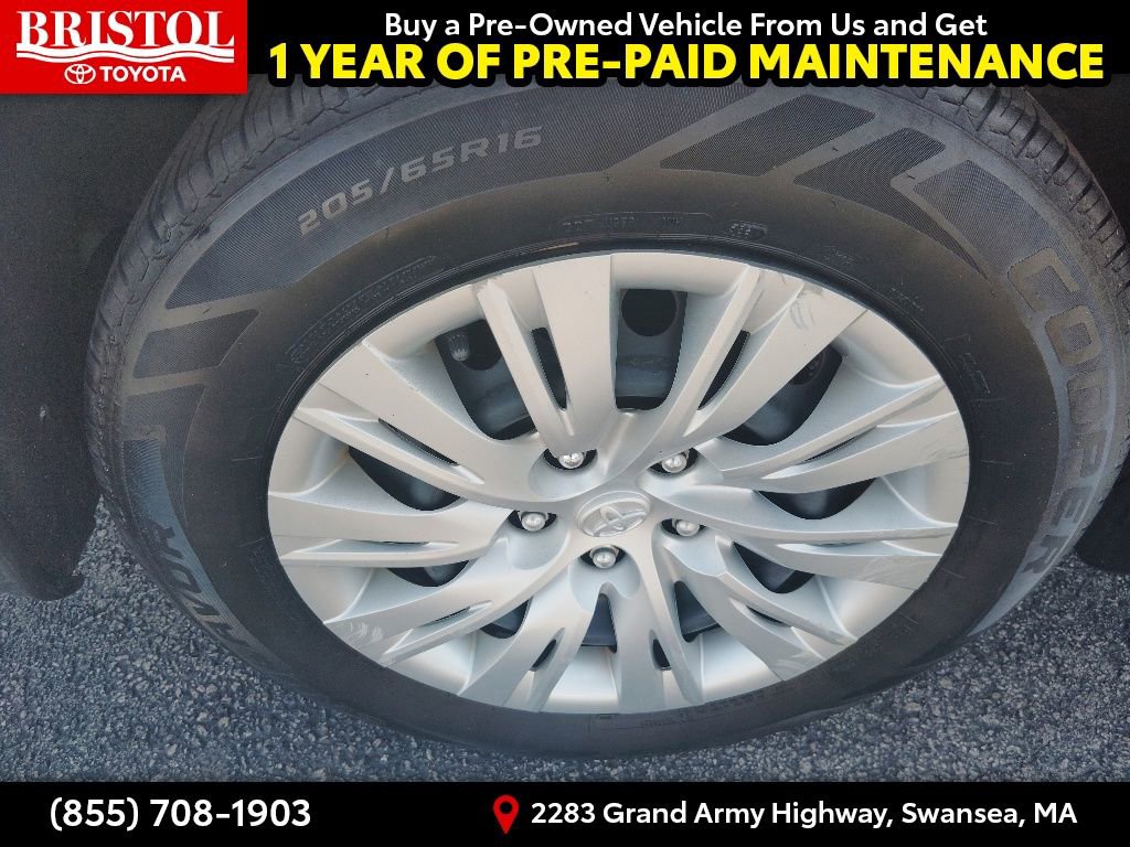 Used 2013 Toyota Camry LE FWD image 10