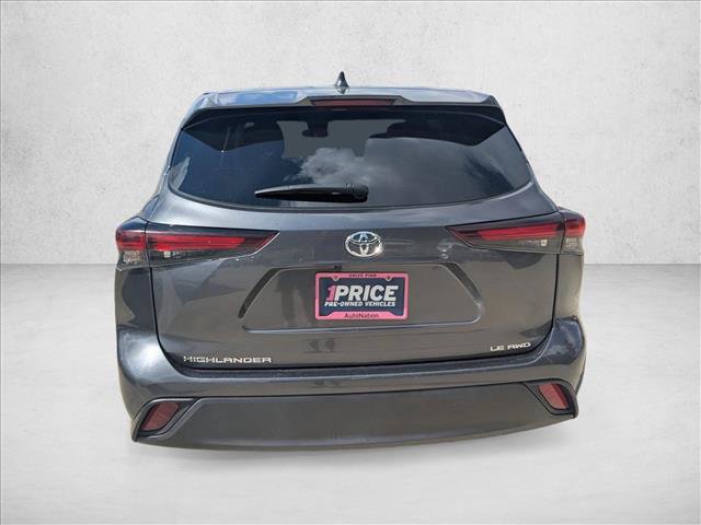 Used 2025 Toyota Highlander LE AWD/4WD image 6