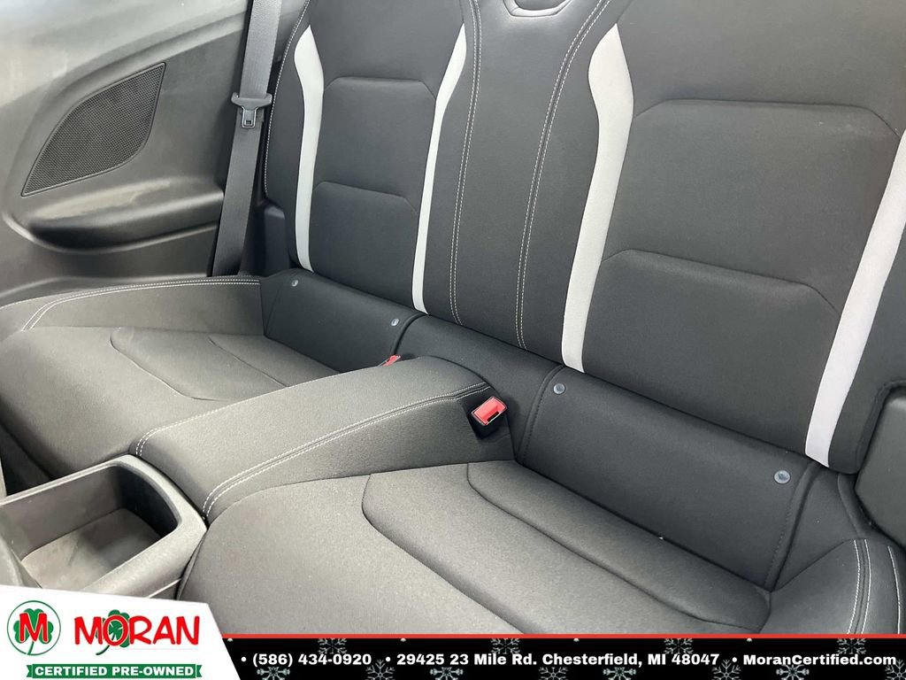 Used 2022 Chevrolet Camaro LT w/ Technology Package image 19