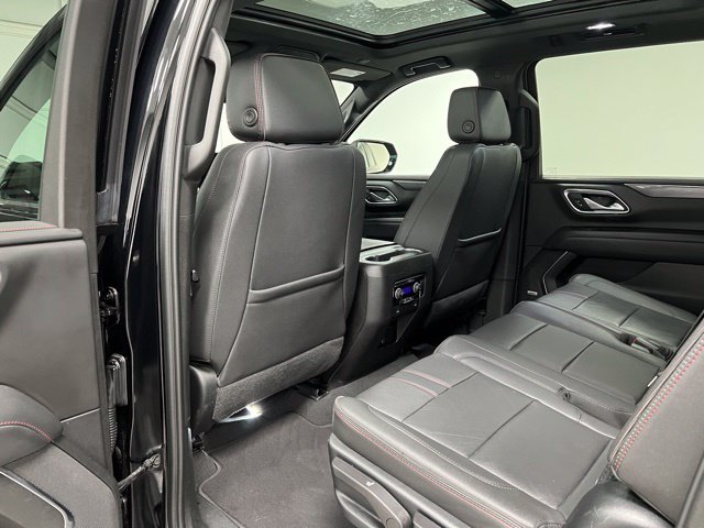 Used 2024 Chevrolet Suburban RST AWD/4WD image 44