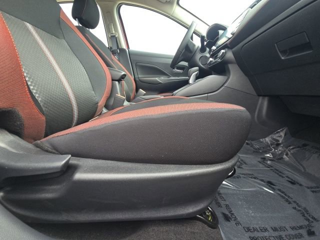 Used 2025 Nissan Versa SR w/ Trunk Package image 13