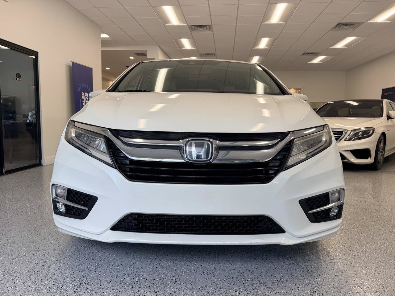 Used 2019 Honda Odyssey Elite image 12