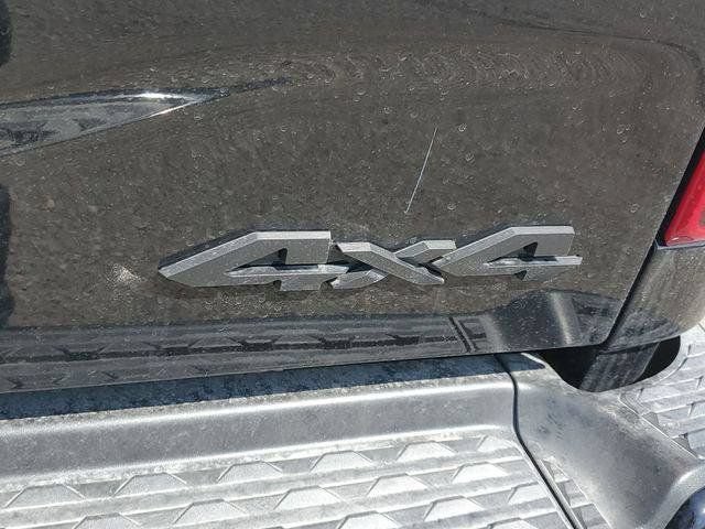 New 2026 RAM 2500 Laramie AWD/4WD image 6