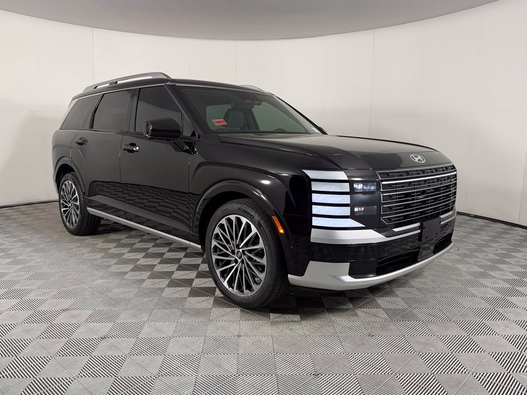 Used 2026 Hyundai Palisade Calligraphy FWD image 5
