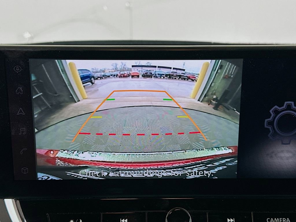 Used 2023 Nissan Altima 2.5 SV w/ SV Premium Package image 14