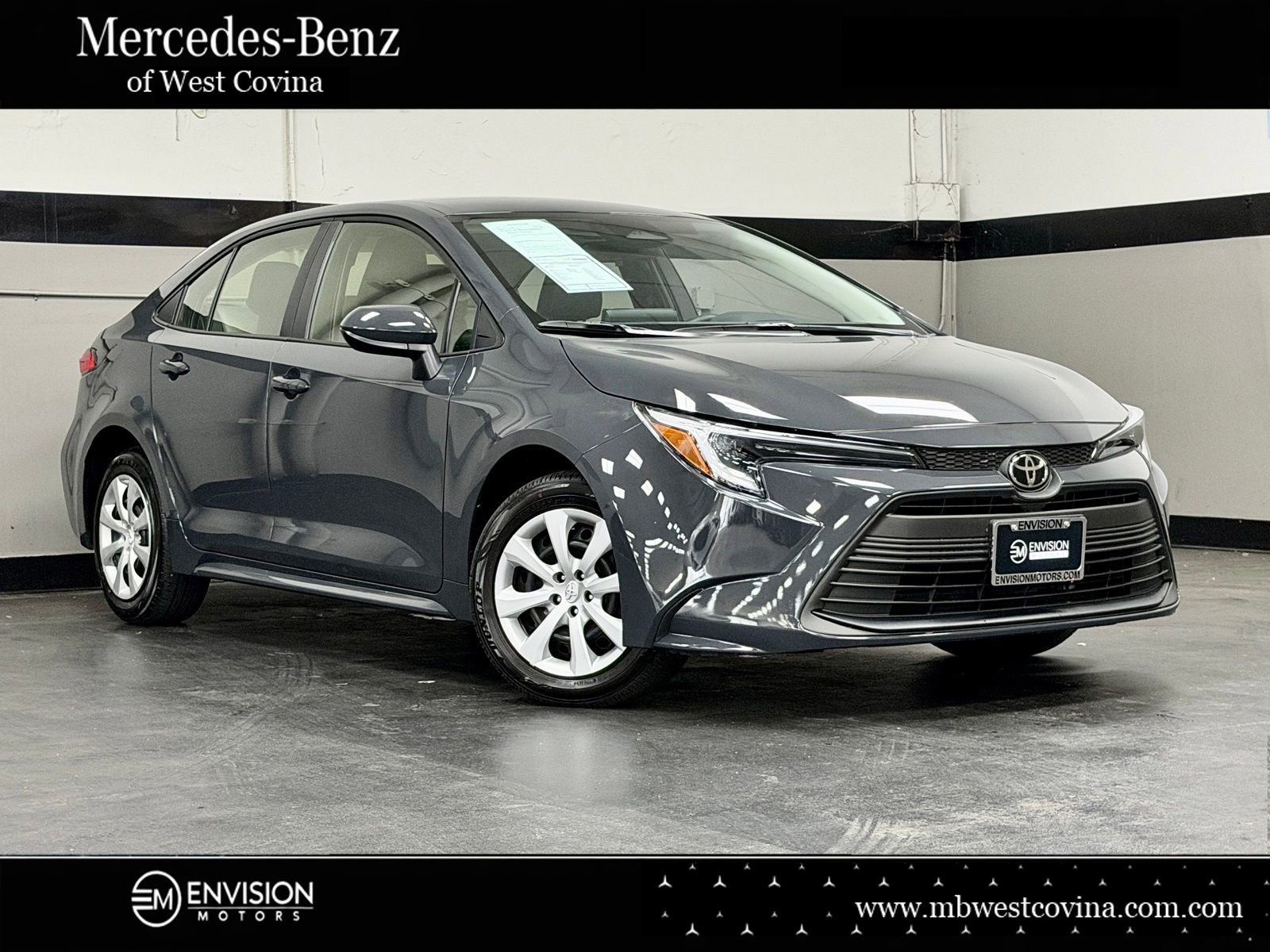 Used 2026 Toyota Corolla LE FWD image 1