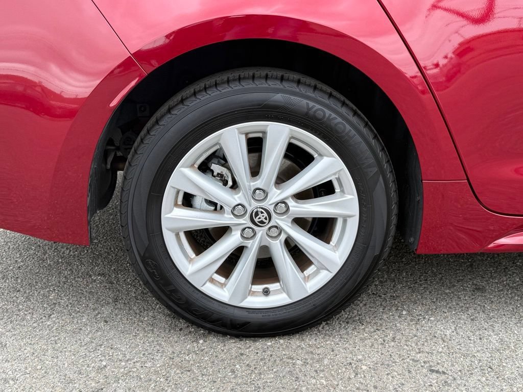 Certified 2025 Toyota Corolla LE w/ LE Premium Package FWD image 14