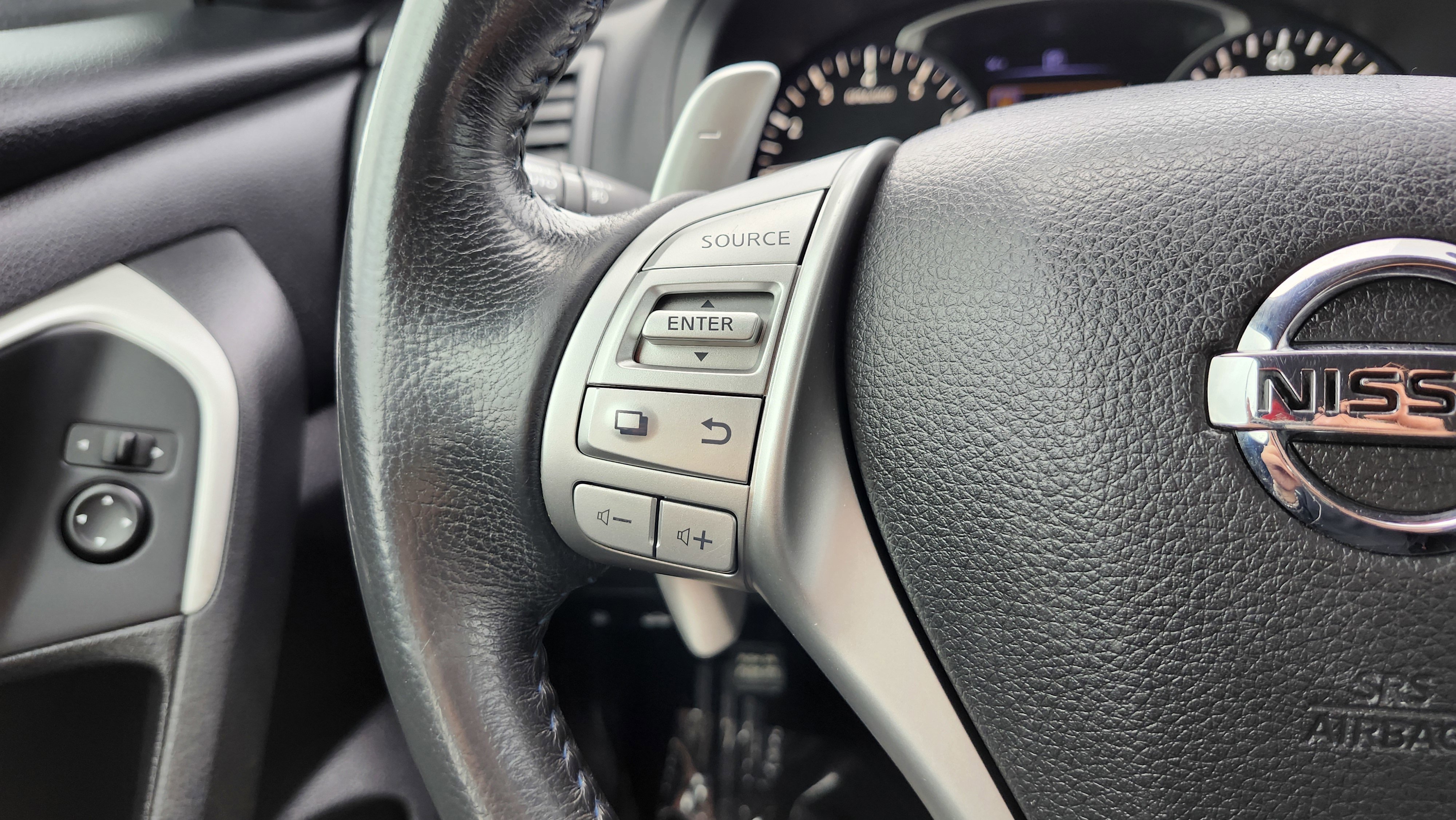 Used 2017 Nissan Altima 2.5 SR image 33