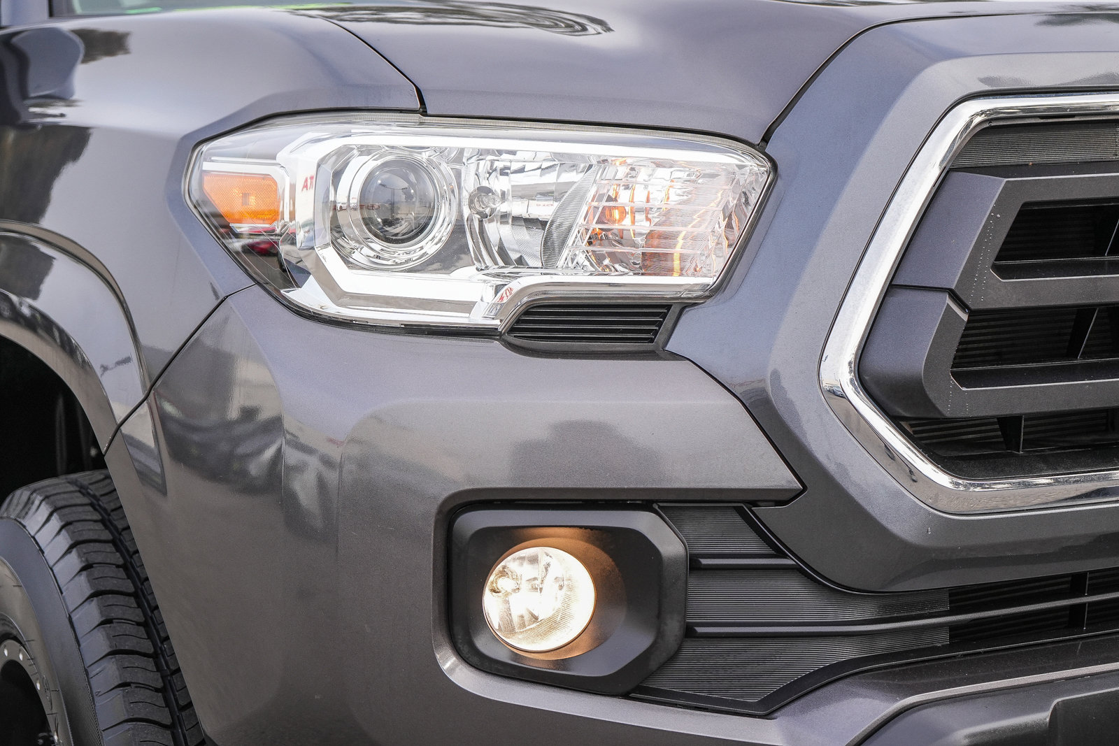 Used 2021 Toyota Tacoma SR5 image 4