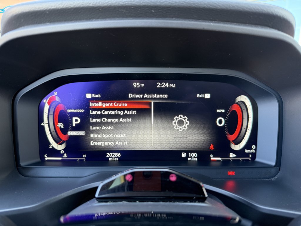 Used 2025 Nissan Rogue Platinum w/ Tech Package FWD image 17