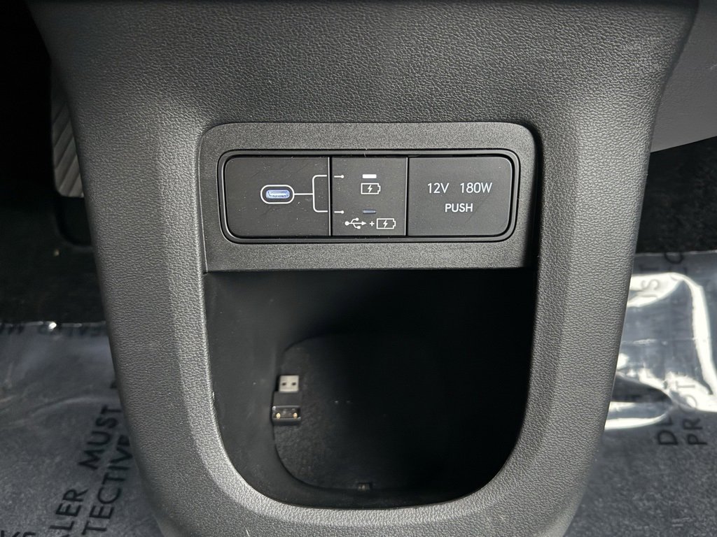 Certified 2025 Hyundai Ioniq 5 SE image 28