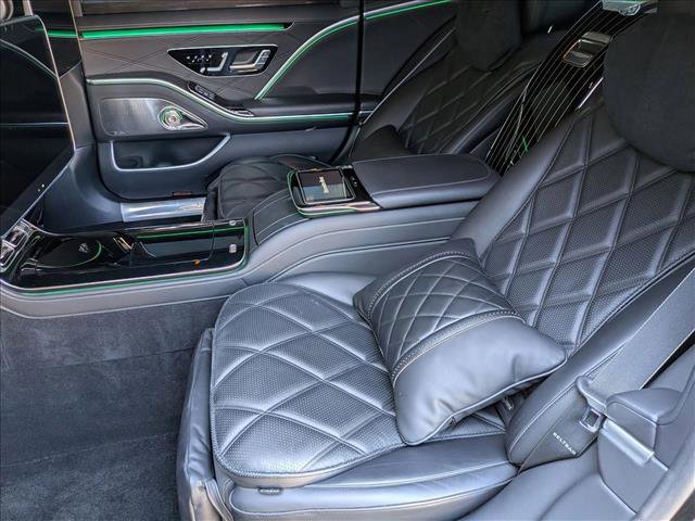 Used 2022 Mercedes-Benz Maybach S 580 4MATIC image 17