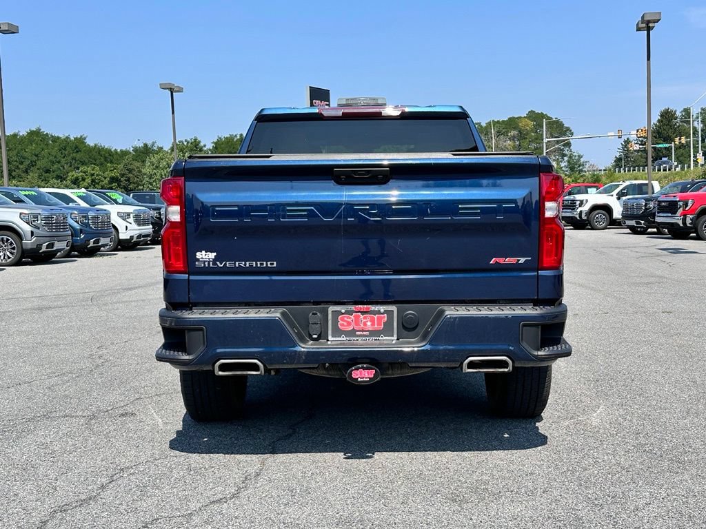 Used 2022 Chevrolet Silverado 1500 RST w/ Z71 Off-Road Package AWD/4WD image 9