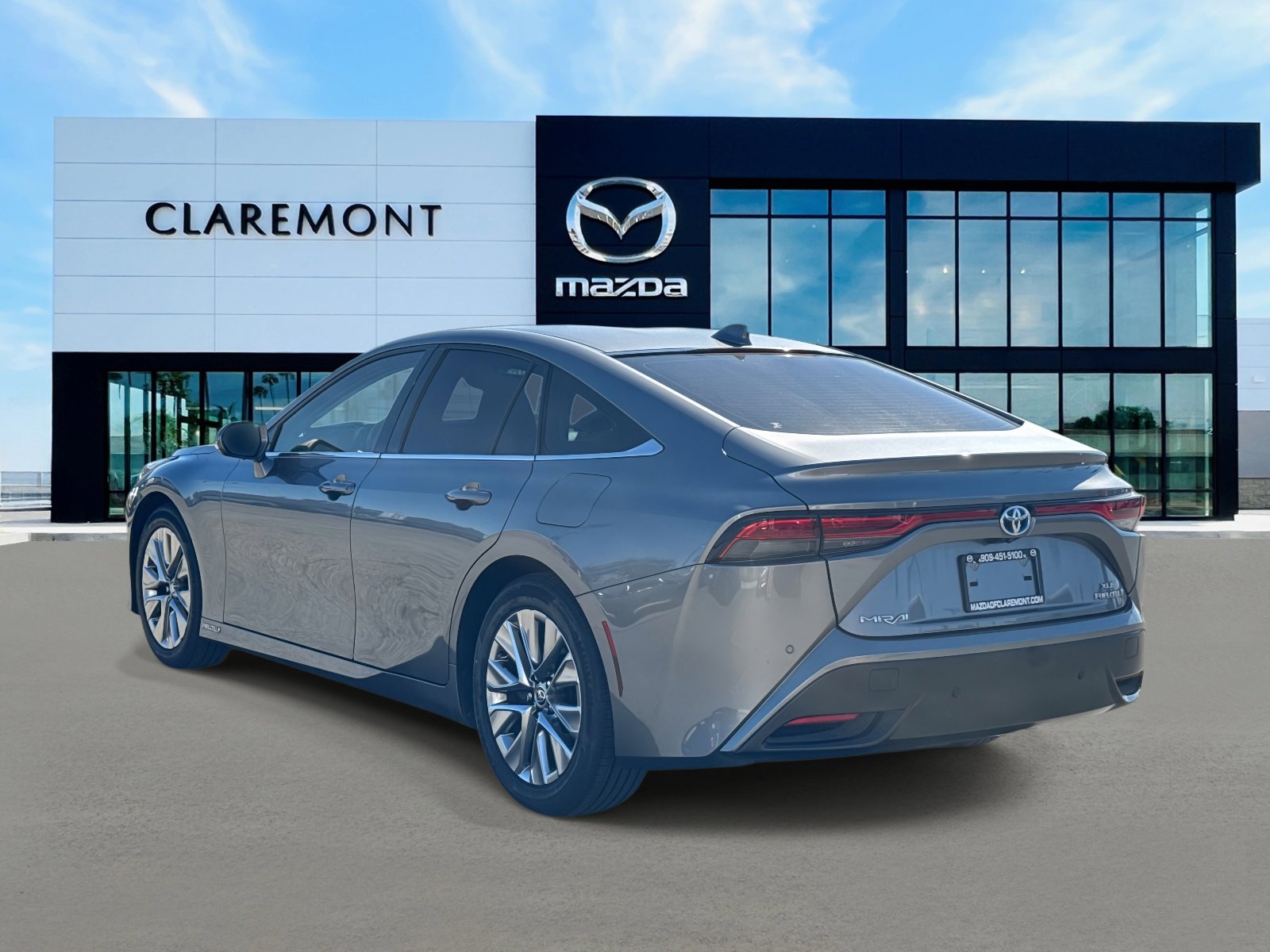 Used 2022 Toyota Mirai image 6