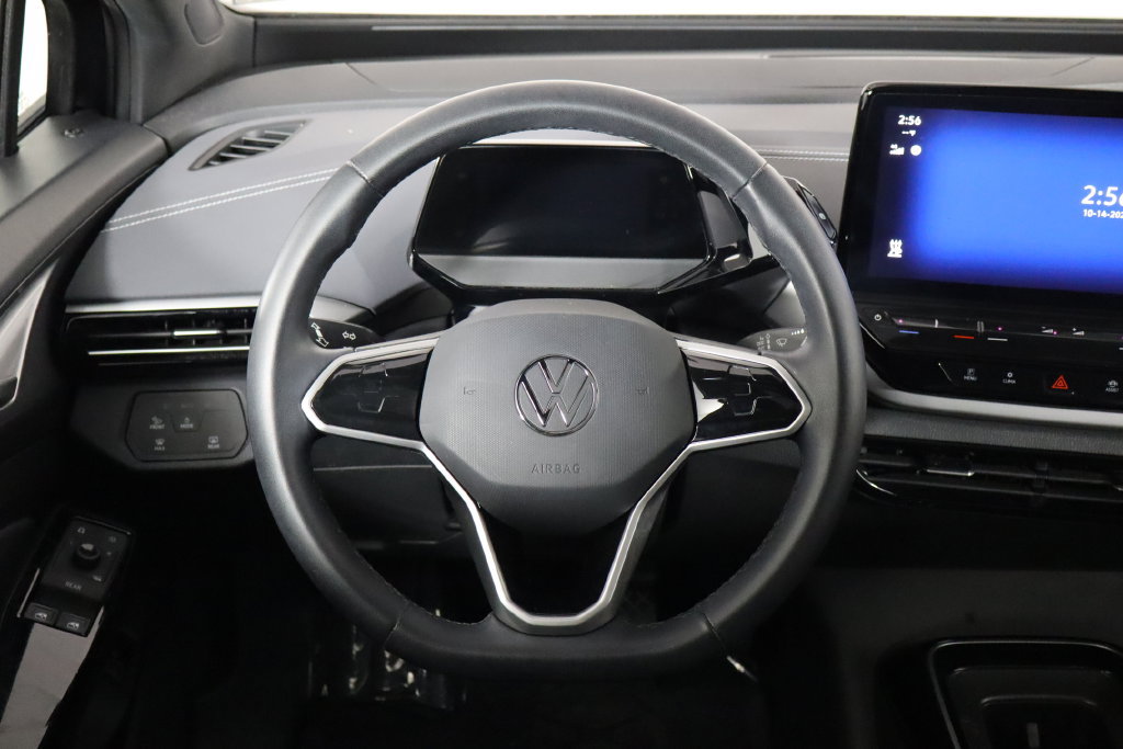 Used 2023 Volkswagen ID.4 S RWD image 7
