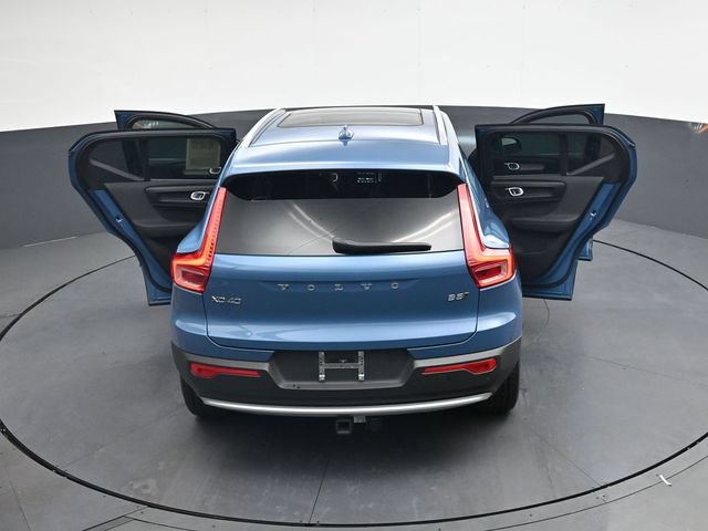 Used 2024 Volvo XC40 B5 Plus AWD/4WD image 38