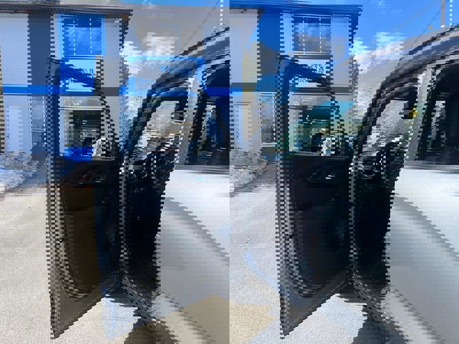 Certified 2023 Chevrolet TrailBlazer RS w/ Convenience Package image 15