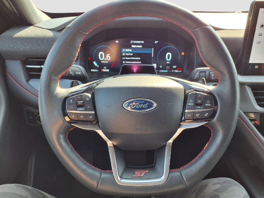 Used 2025 Ford Explorer ST AWD/4WD image 20