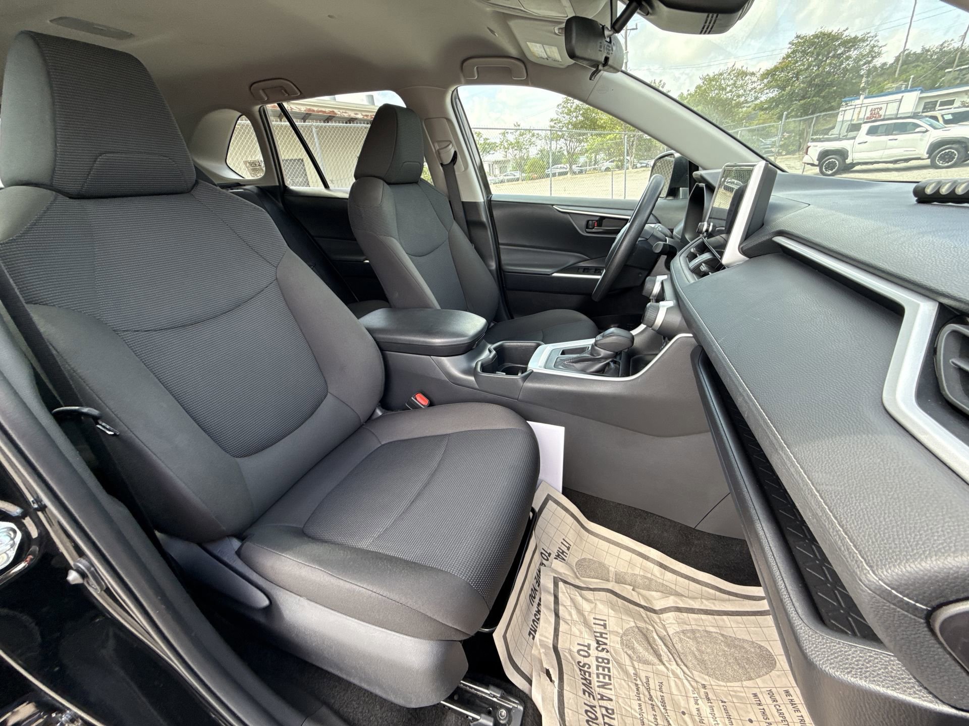 Certified 2025 Toyota RAV4 LE FWD image 25