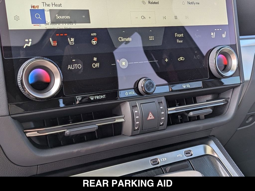 Used 2025 Lexus GX 550 w/ Cold Area Package image 24