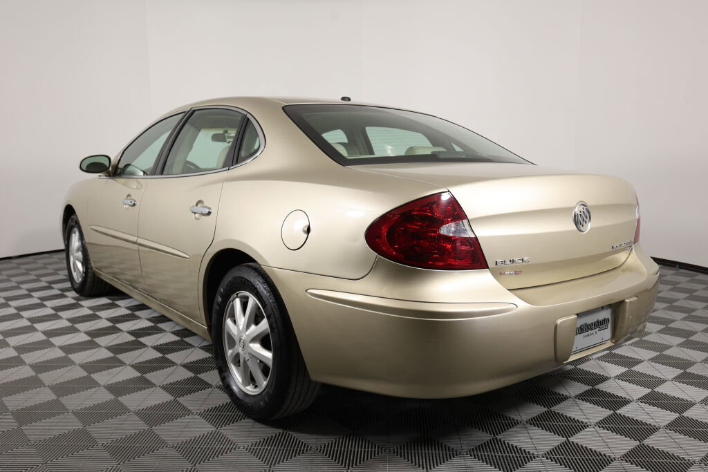 Used 2005 Buick LaCrosse CXL image 4