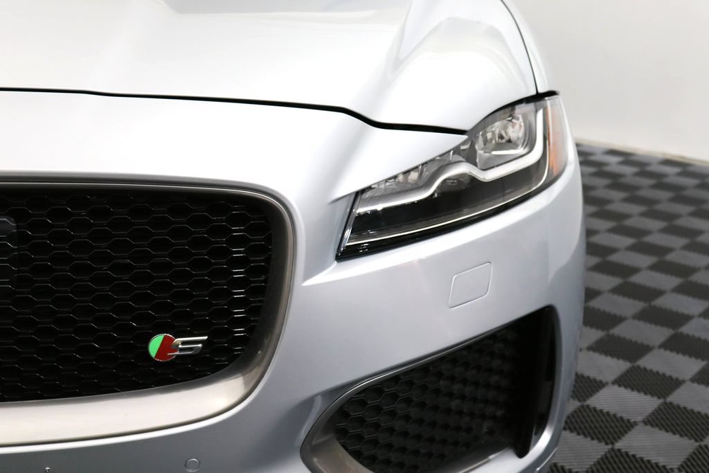 Used 2020 Jaguar F-PACE S AWD/4WD image 11