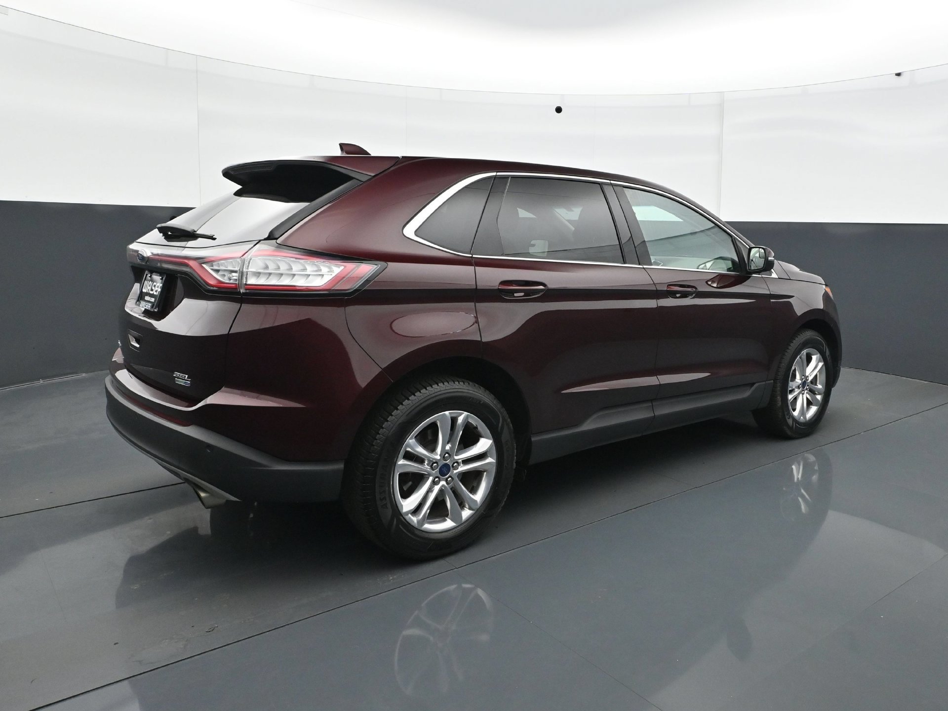 Used 2018 Ford Edge SEL w/ Equipment Group 201A AWD/4WD image 7