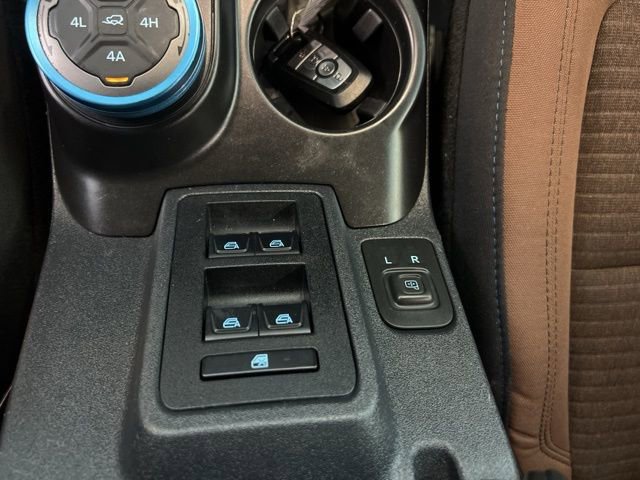 Used 2023 Ford Bronco Outer Banks image 26