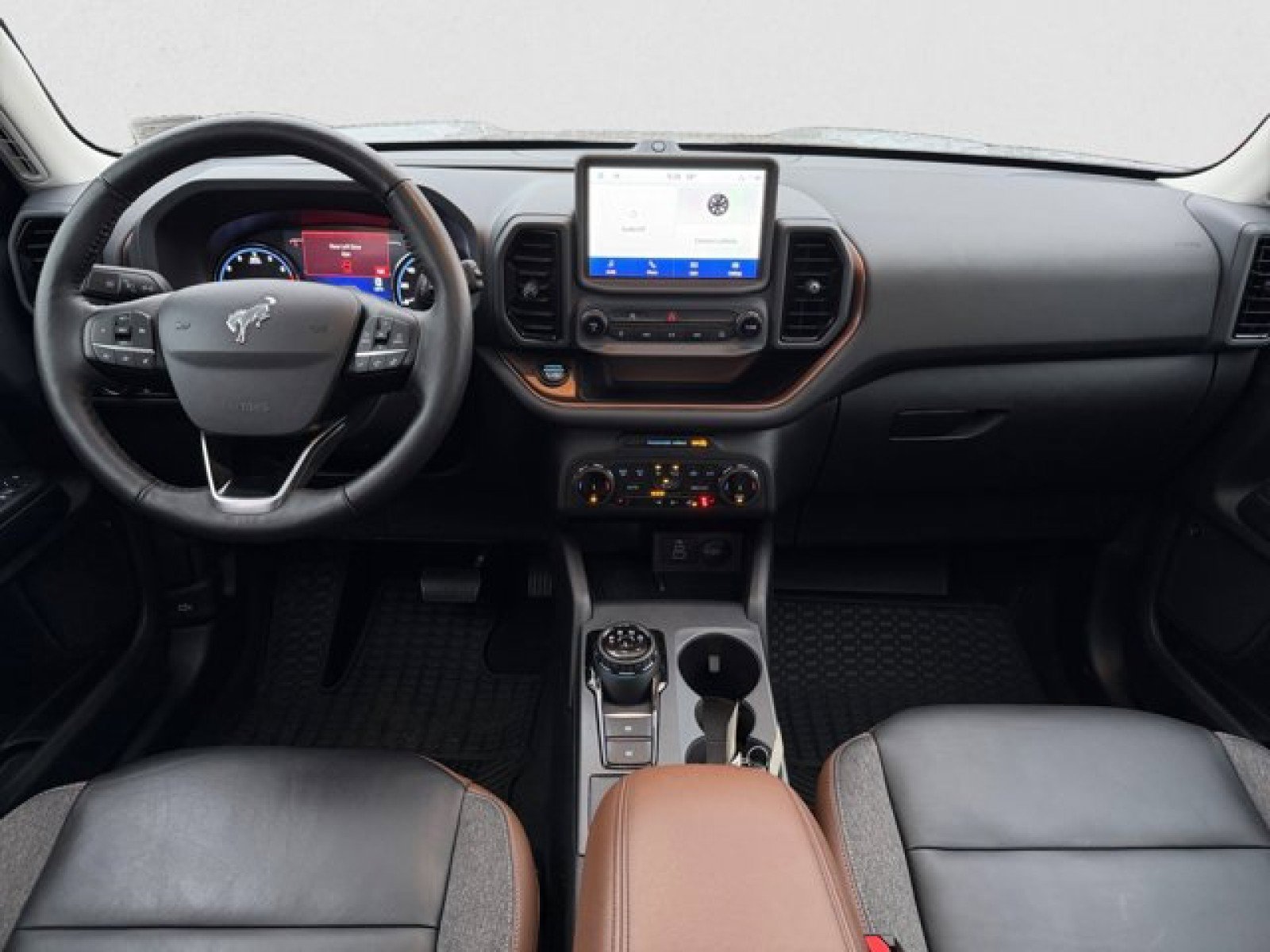 Used 2023 Ford Bronco Sport Outer Banks w/ Tech Package image 13