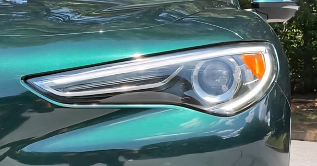 Used 2021 Alfa Romeo Stelvio Ti w/ Active Assist 2 Package TI image 13